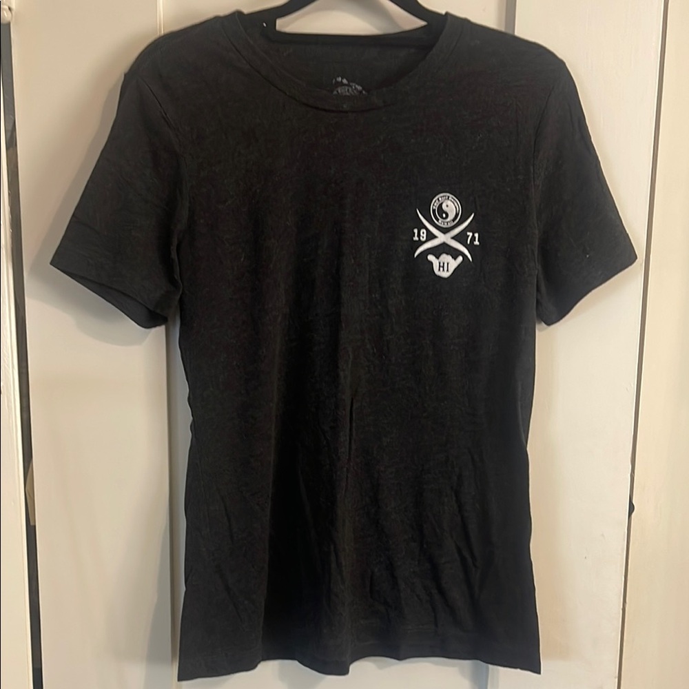 T & C SURF tee